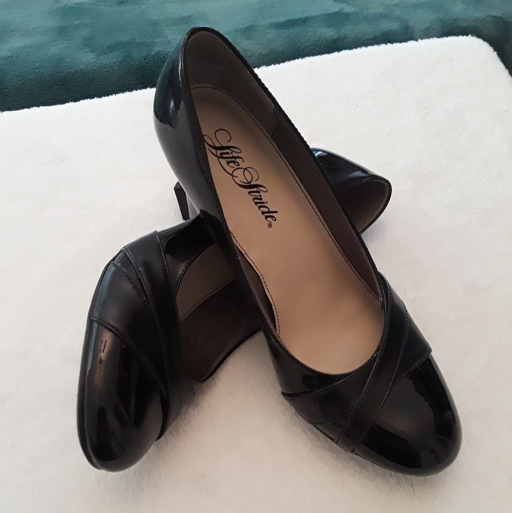 Life Stride pumps
